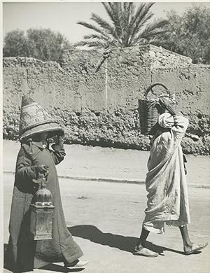 Morocco, Moslem women in old quarter of Chauoen
