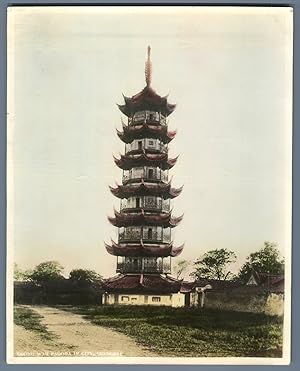 China, Loong Wah Pagoda in City, Shanghai