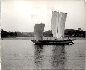 Indochine, des bateaux Cambodgiens