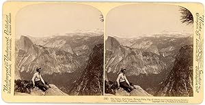 Bild des Verkufers fr Stereo, USA, Cal. Yosemite, the valley, half dome, Nevada falls, cap of Liberty and imposing Sierras from Eagle Peak zum Verkauf von photovintagefrance