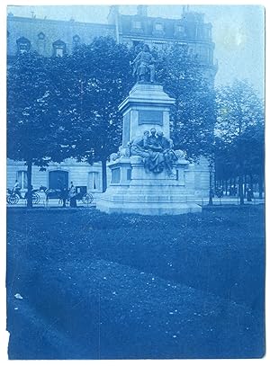 Paris, statue Alexandre Dumas