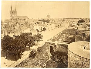 France, Angers, panorama et château