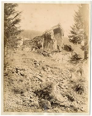 France, environs de Gérardmer, rocher de la Vierge de la Creuze