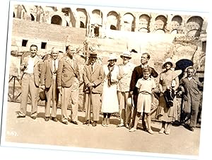 France, portrait de famille dans les arènes