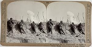 Guerre 1914/18, Passchendaele, Soldats sur la ligne de tir, Vintage print, 1917, Stéréo