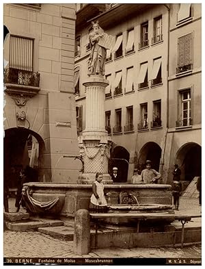 Suisse, Berne, Mosesbrunnen, Fontaine de Moïse, Photo. M.V. et V.