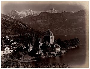 Suisse, Oberhofen, le Château, Photo. A.G.