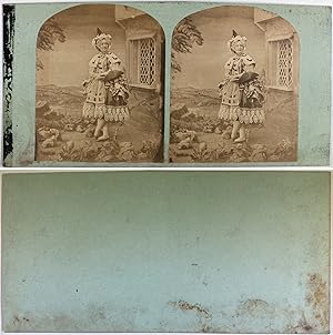 Femme en costume traditionnel, Vintage albumen print, ca.1890, Stéréo