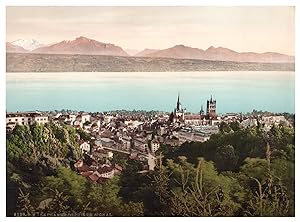 Suisse, Lausanne, vue générale et les Alpes de la Savoie