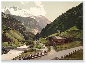 Suisse, Berner Oberland, Lauterbrunnenthal, am Wege nach Lauterbrunnen