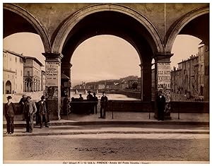 Italie, Firenze, Arcate del Ponte Vecchio