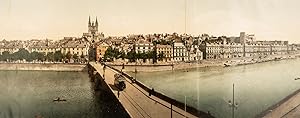 Angers. Panorama de la ville et le grand pont du centre