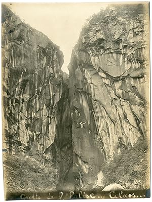 Réunion, grotte de l'église