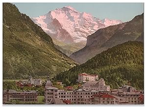 Schweiz, Berner Oberland, Interlaken mit Jungfrau (Abendstimmung)