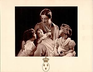 La Comtesse de Paris et ses premiers enfants
