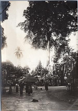 Burma, Rangoon, Schwedagon, Pagoda, vintage silver print, ca.1910