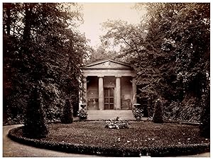 Deutschland, Berlin, Mausoleum im Schlossgarten Charlottenburg