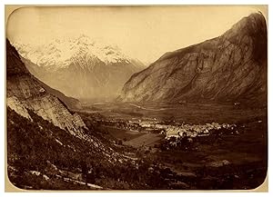 France, Le Bourg-d'Oisans, vue plongeante