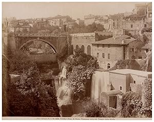 Italie, Tivoli, panorama visto da Tempio della Sibilla