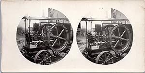 Moteur à vapeur sur roues, Vintage print, ca.1900, Stéréo