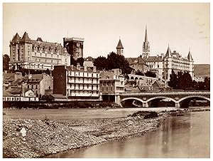 France, Pyrénées, Pau, vue générale du Château France