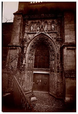 Suisse, Lausanne, porte cathédrale