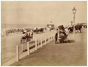 Nederland, Scheveningen, zicht op de dijk