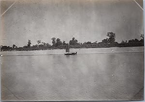 Burma, Irradawy, Boat on the River, vintage silver print, ca.1910