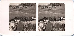 Suisse, Eigergletscher, Crevasse près du Chemin de fer de la Jungfrau, Vintage print, ca.1900, St...