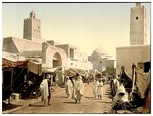 Tunisie, Kairouan, Grande rue et mosquée