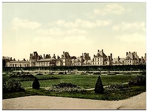 Fontainebleau, Palais, Vue prise dans le parc