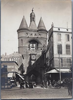 France, Bordeaux, Vue de la Porte de la Grosse Cloche, Vintage print, circa 1880