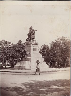 Vietnam, Saïgon, Statue de Gambetta par Falguière, vintage carbon print, ca.1910