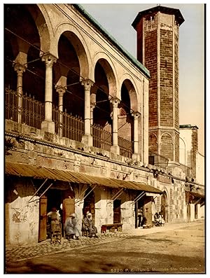 Tunis, Mosquée Sainte-Catherine