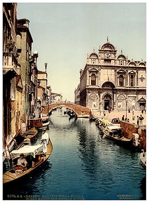 Italie, Venezia, Facciata della Scuola di San Marco ora Ospidale Civile e Rio