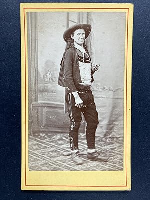 Laroche, Homme en costume du Guéméné