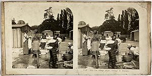 Sénégal, Dakar, Groupe de Femmes dans un Village, vintage stereo print, ca.1900