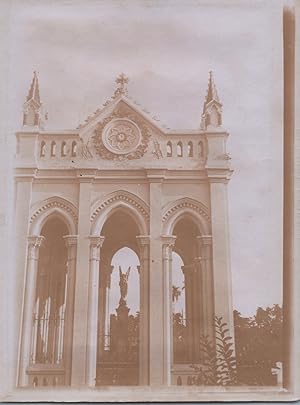 Vietnam, Saïgon, Monument Elevé à la Mémoire des Français Massacrés, vintage silver print, ca.1910