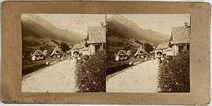 Suisse, Environs de La Tour-de-Trême, Femme et Enfants sur un Chemin, vintage stereo print, ca.1900