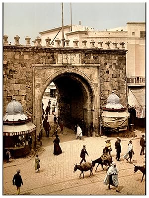 Tunis, La Porte française