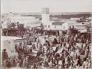 Afrique du Nord, Vue panoramique d'une place populaire, Vintage print, circa 1895