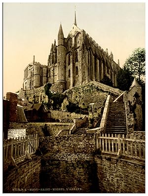 Mont St-Michel, L?abbaye, prise des remparts
