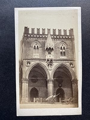 Italie, Bologna, Palazzo della Mercanzia, Loggia dei Mercanti, vintage albumen print, ca.1870