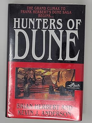 Immagine del venditore per Hunters of Dune venduto da Cross Genre Books