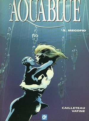 Seller image for Aquablue: Megofio (papel acartonado por haberse mojado y huellas de pegado for sale by El Boletin