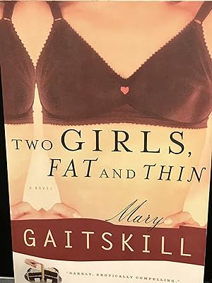 Bild des Verkufers fr Two Girls, Fat and Thin zum Verkauf von Front Range Books, LLC