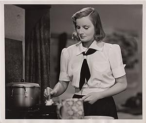 Bild des Verkufers fr Collection of 25 original photographs of Greta Garbo, circa 1926-1950s zum Verkauf von Royal Books, Inc., ABAA