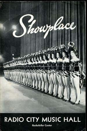 Seller image for Showplace. Radio City Music Hall. Programm 23. Nov. 1961. for sale by Antiquariat Ralf Rindle