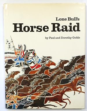 Bild des Verkufers fr Lone Bull's Horse Raid zum Verkauf von PsychoBabel & Skoob Books