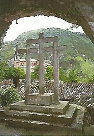 Bild des Verkufers fr POSTAL 54901: COVADONGA Asturias. Cruces del Calvario zum Verkauf von EL BOLETIN